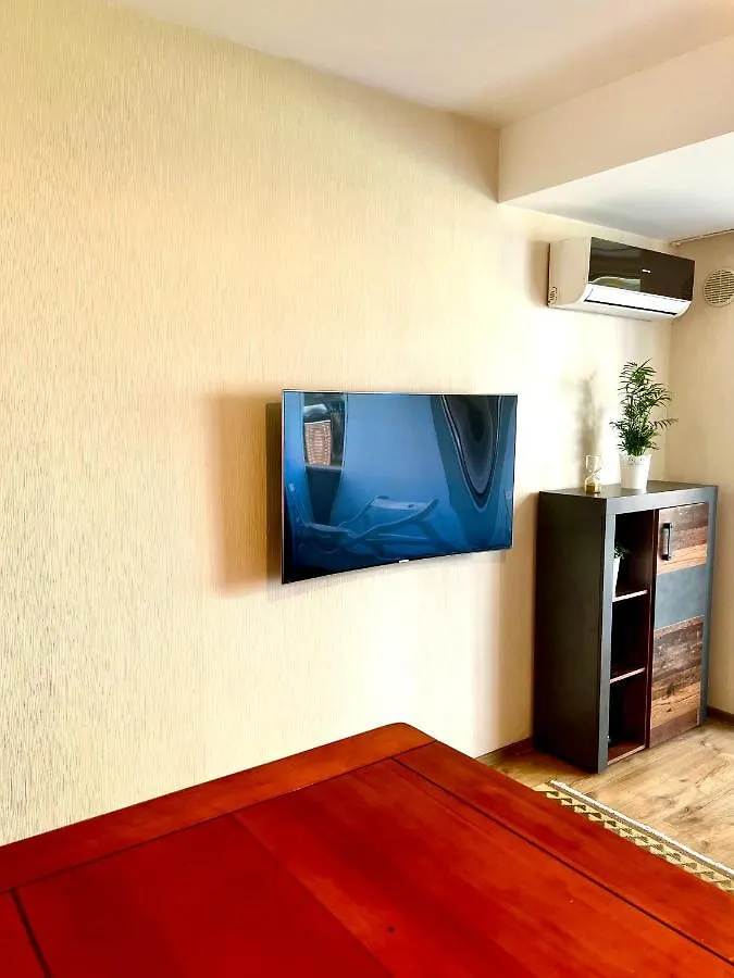 Wood Story - Modern 1Br Apt Near City Center With Parking Bucharest 0*,