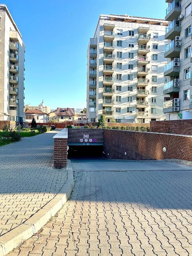 Apartment Wood Story - Modern 1Br Apt Near City Center With Parking Bucharest Romania